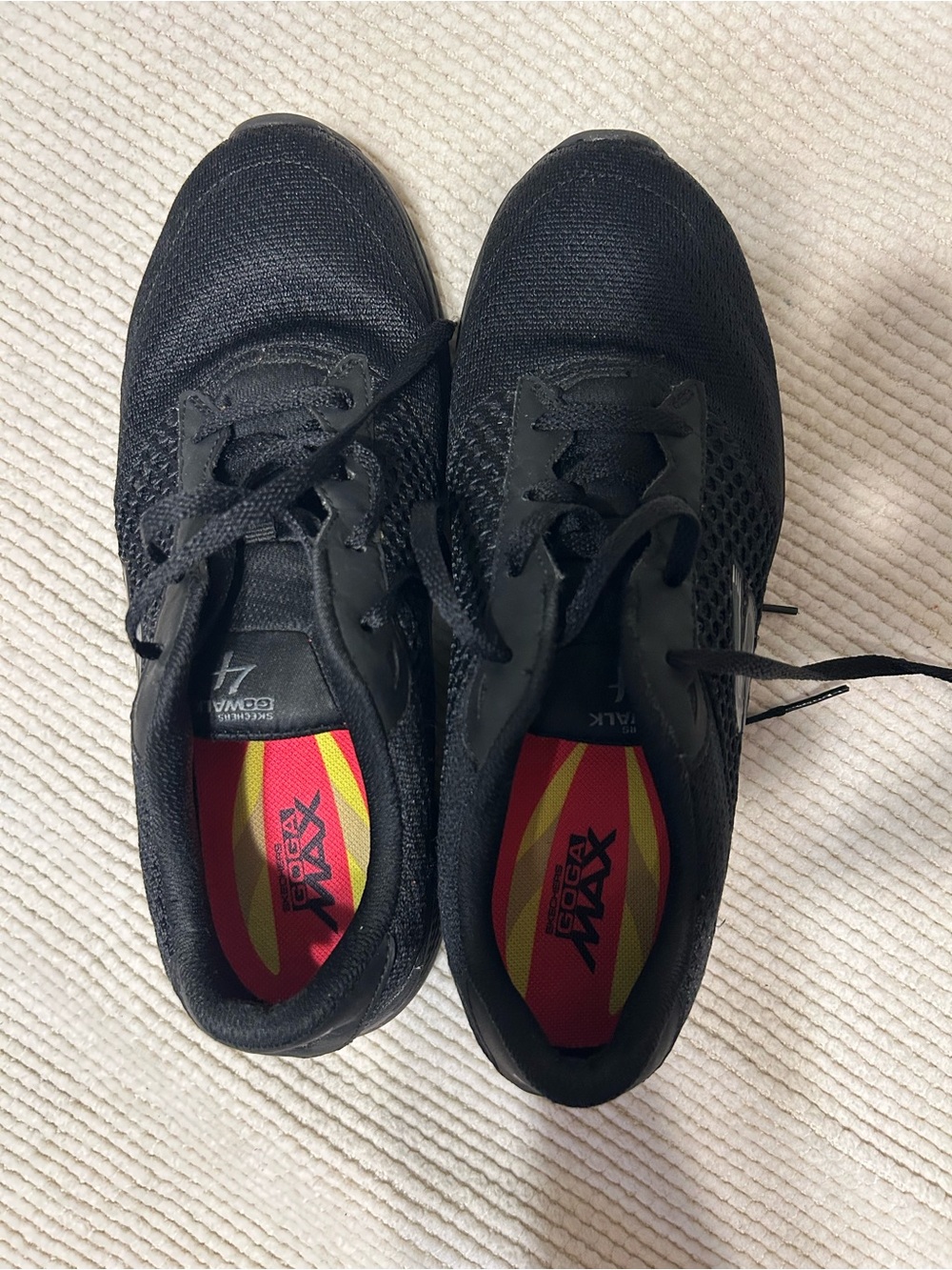 Women's Black Lace-Up Active Slippers